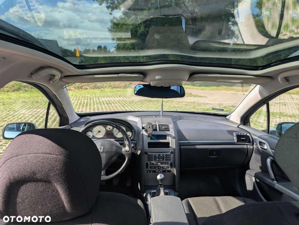 Peugeot 407 - 4