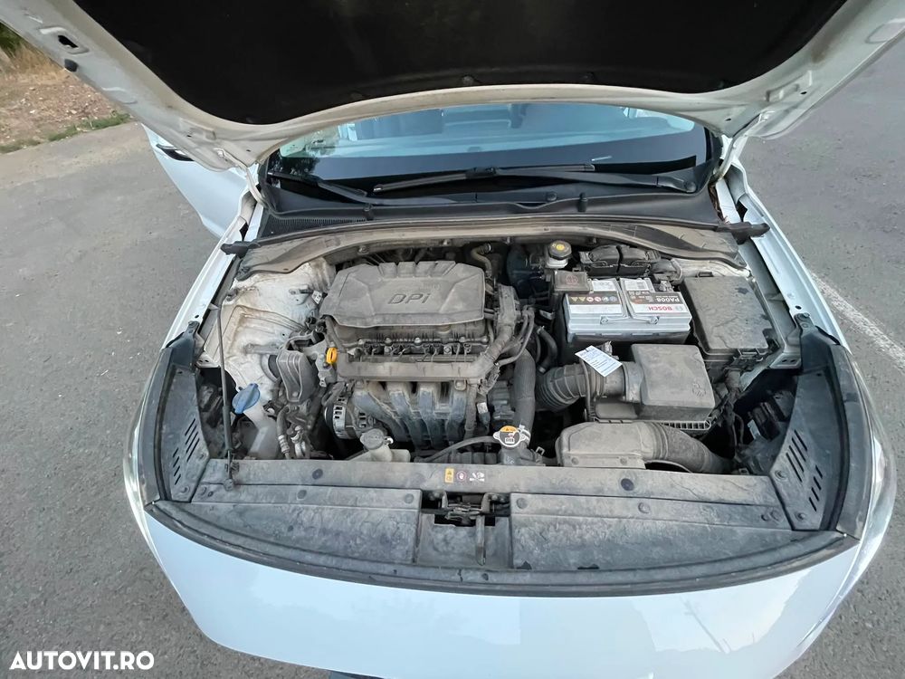 Hyundai i30 1.5 110CP M/T Highway - 29
