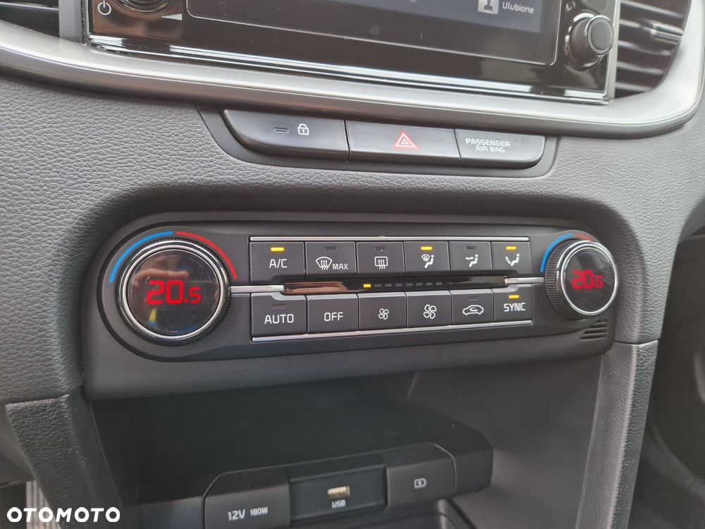 Kia XCeed 1.5 T-GDI M - 27