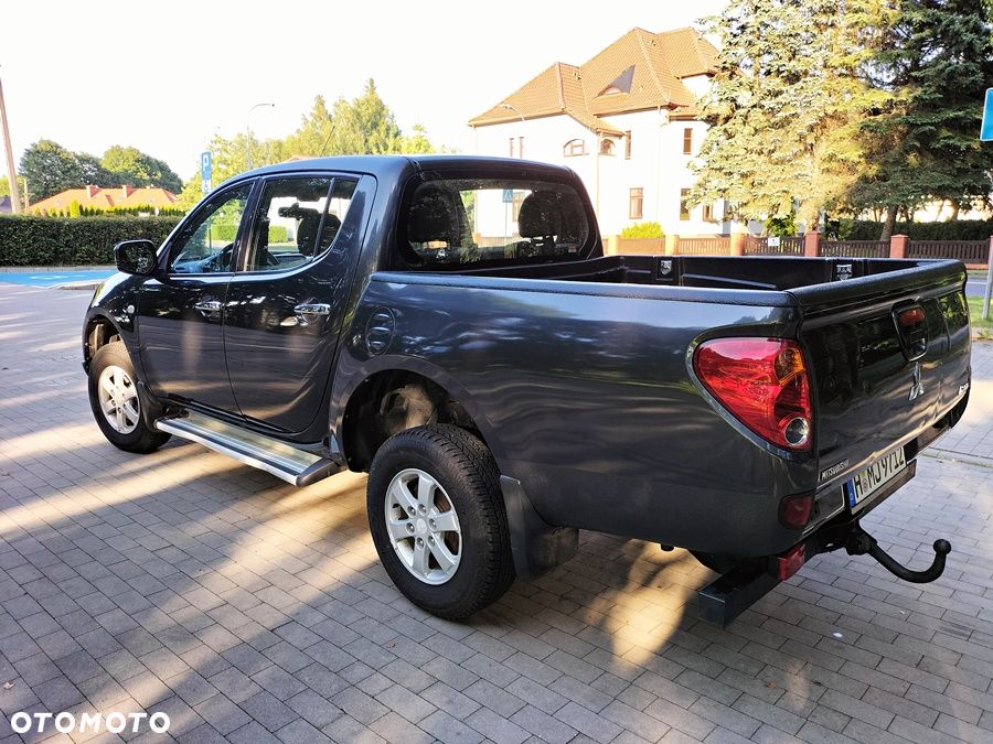 Mitsubishi L200 Pick Up 4x4 Intense Double Cab - 9