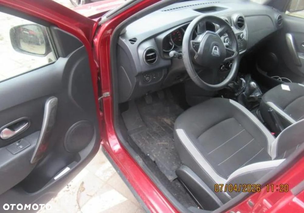 Dacia Sandero 1.0 TCe Laureate S&S - 4