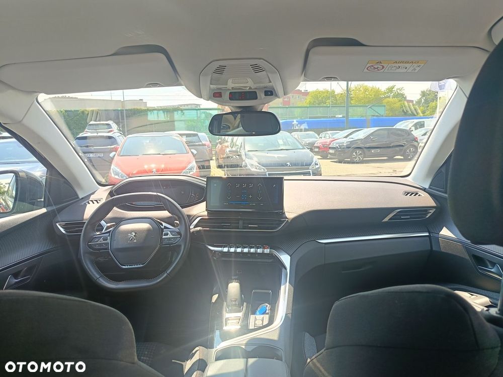 Peugeot 3008 1.5 BlueHDi Active Pack S&S EAT8 - 9