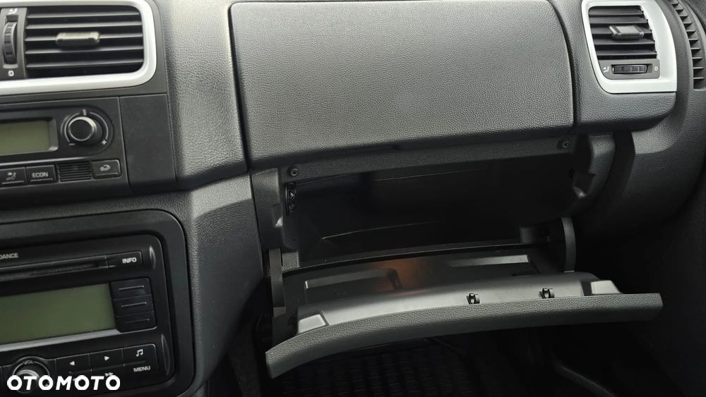 Skoda Fabia 1.2 HTP Classic - 10