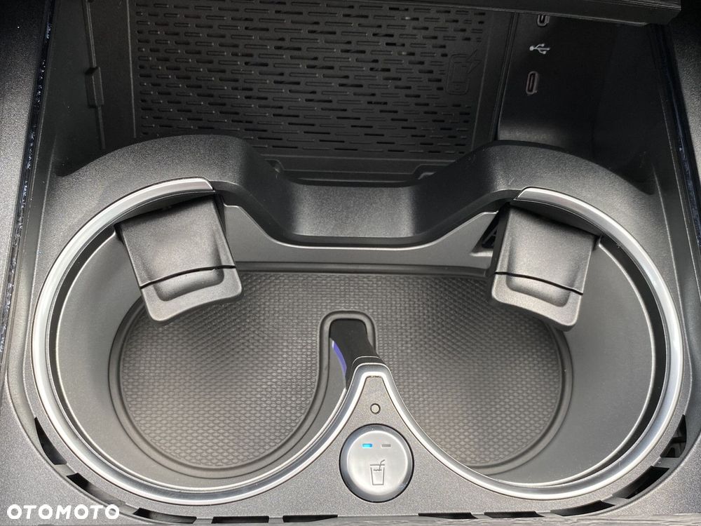 Mercedes-Benz GLE - 22