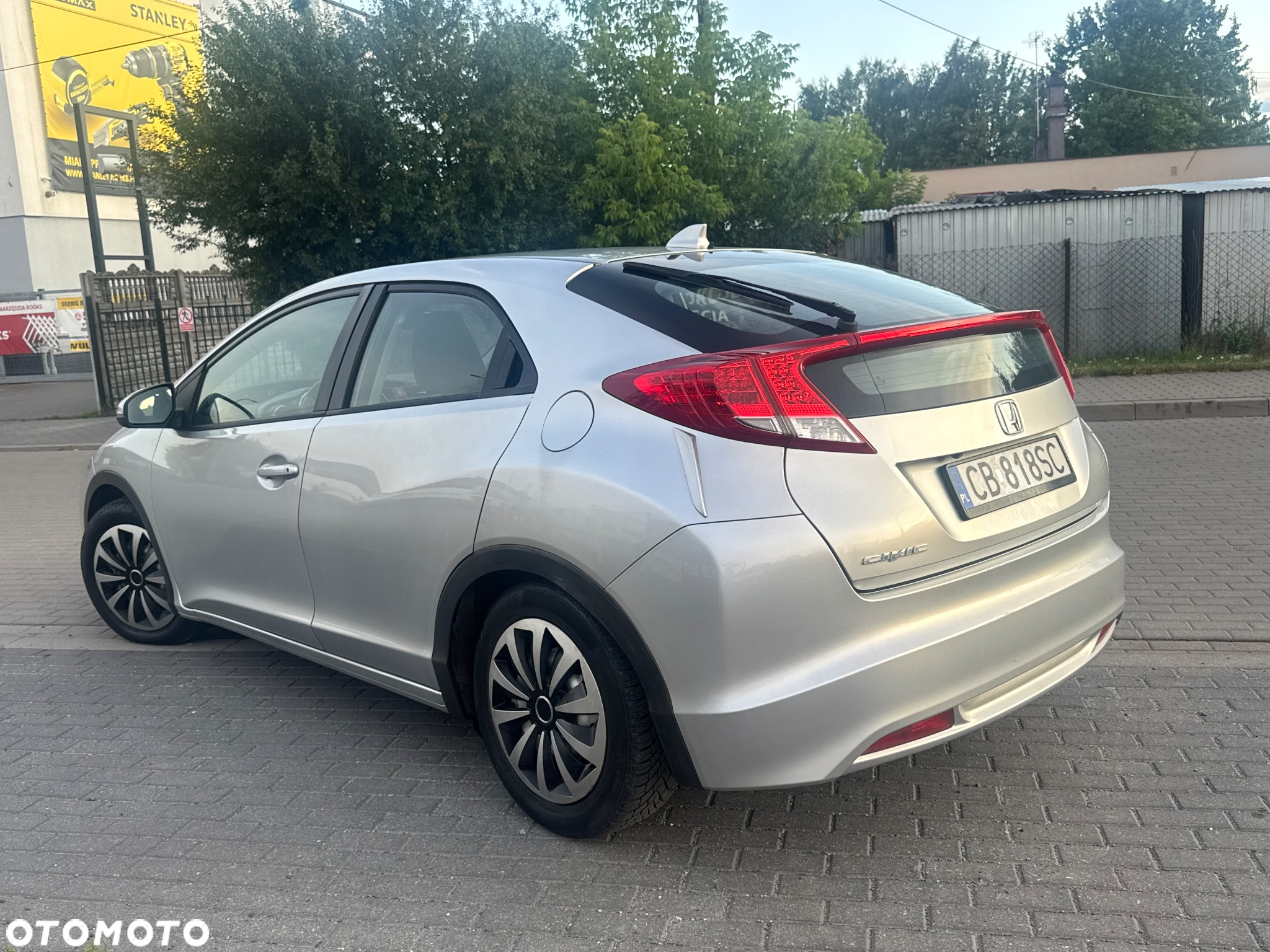 Honda Civic 1.6 i-DTEC Comfort - 12