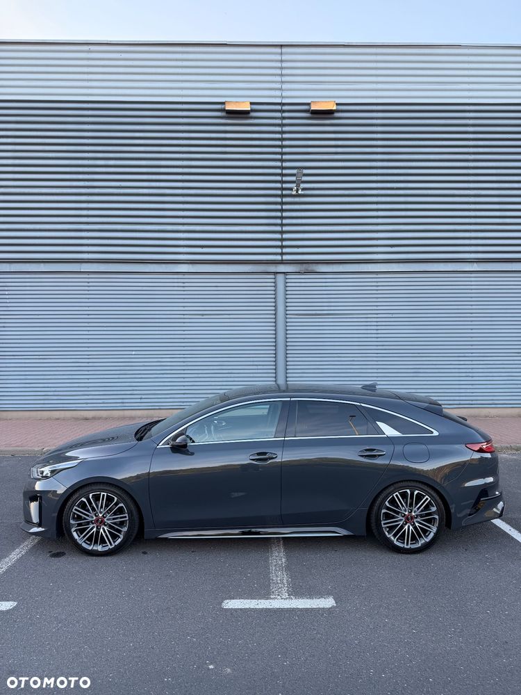 Kia ProCeed 1.6 CRDi GT Line DCT - 9