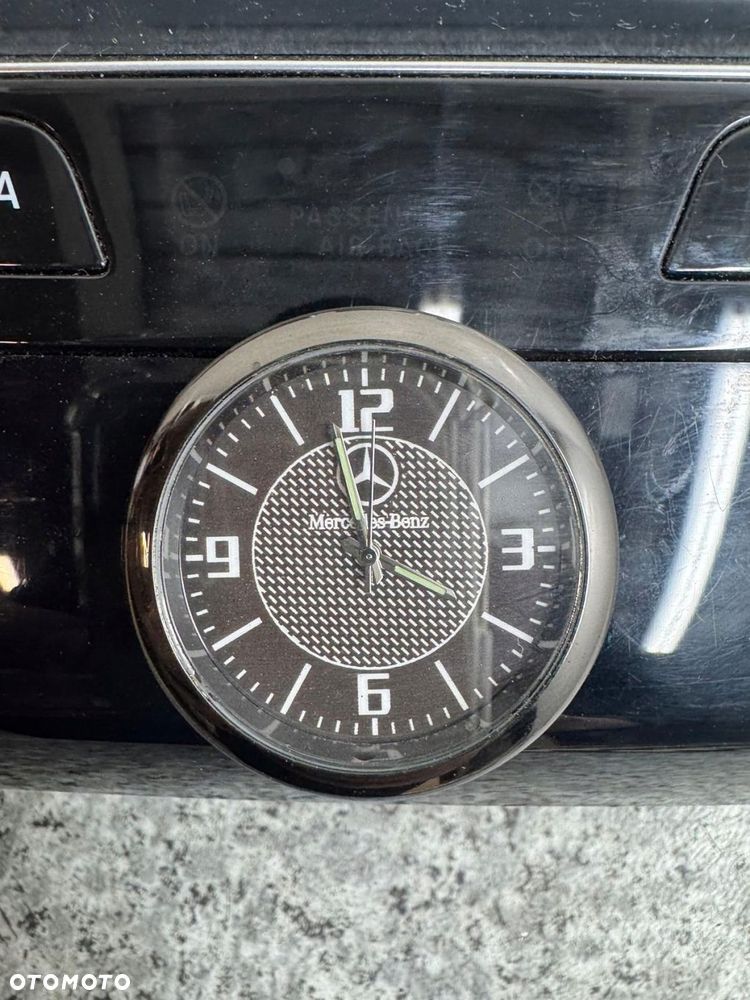 panel klimatyzacji nawigacji radia mercedes c klasa w205 2014-2021 - 7