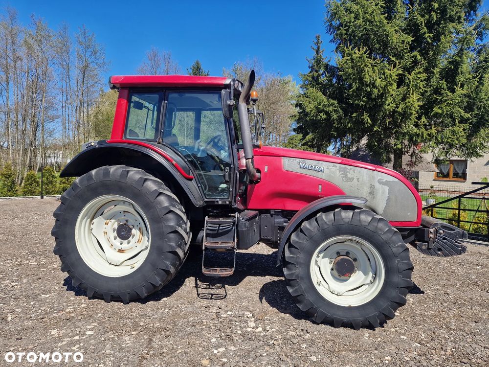 Valtra T121 HiTech - 2