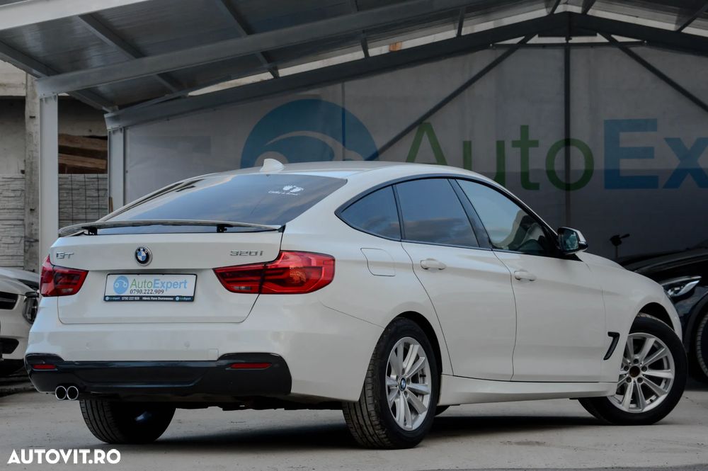 BMW Seria 3 320i Aut. Edition M Sport Shadow - 20