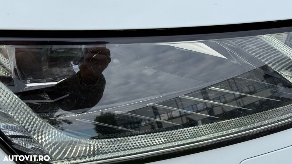 Skoda Octavia 2.0 TDI DSG 4X4 Scout First Edition - 7