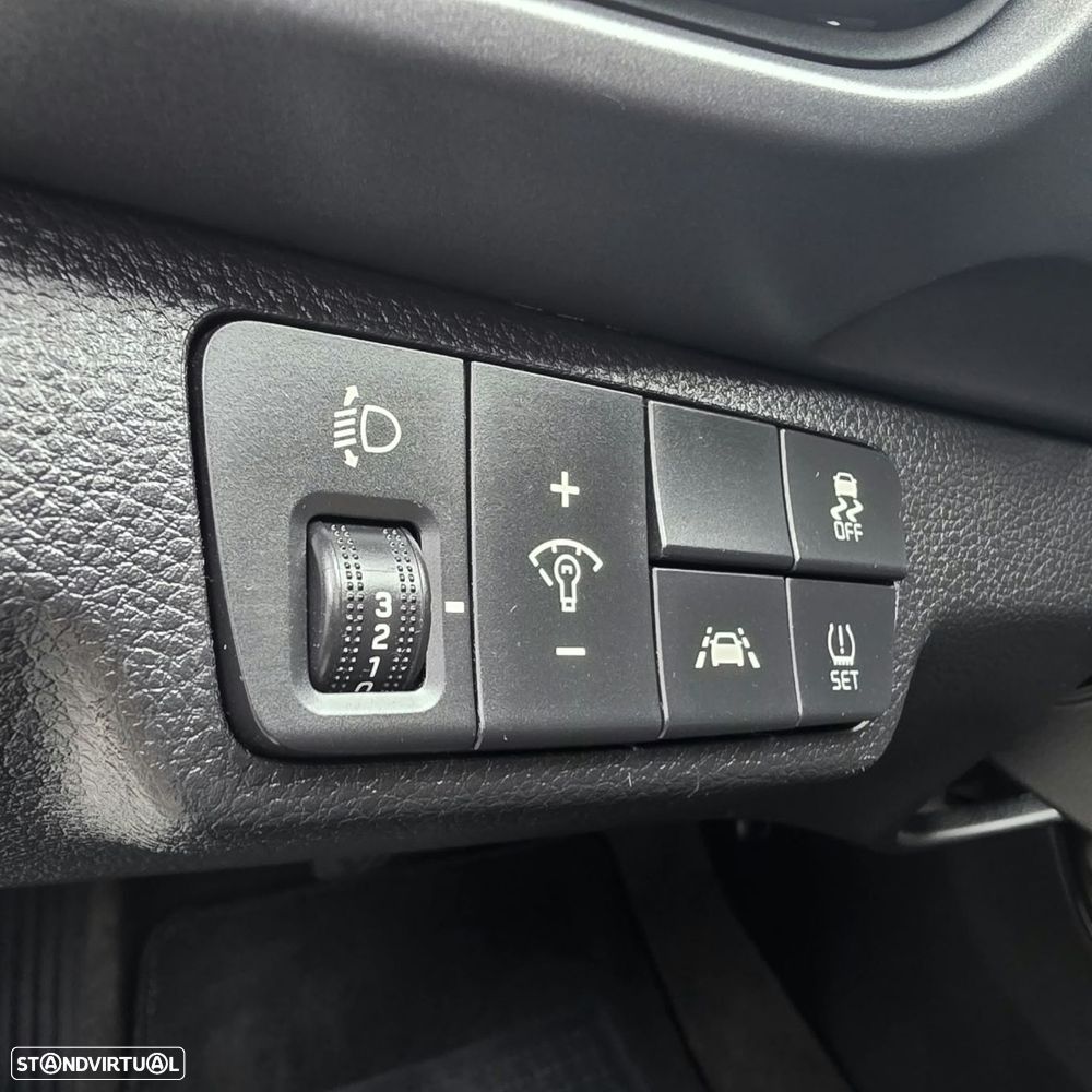 Kia Stonic - 19