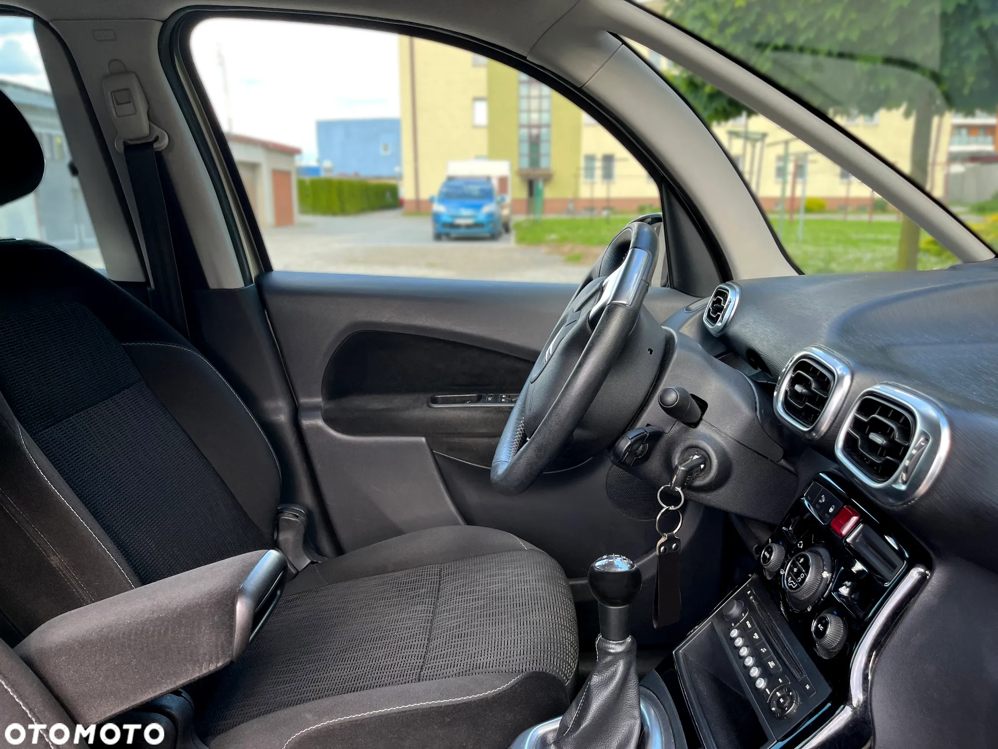 Citroën C3 Picasso 1.6 HDi Exclusive - 9