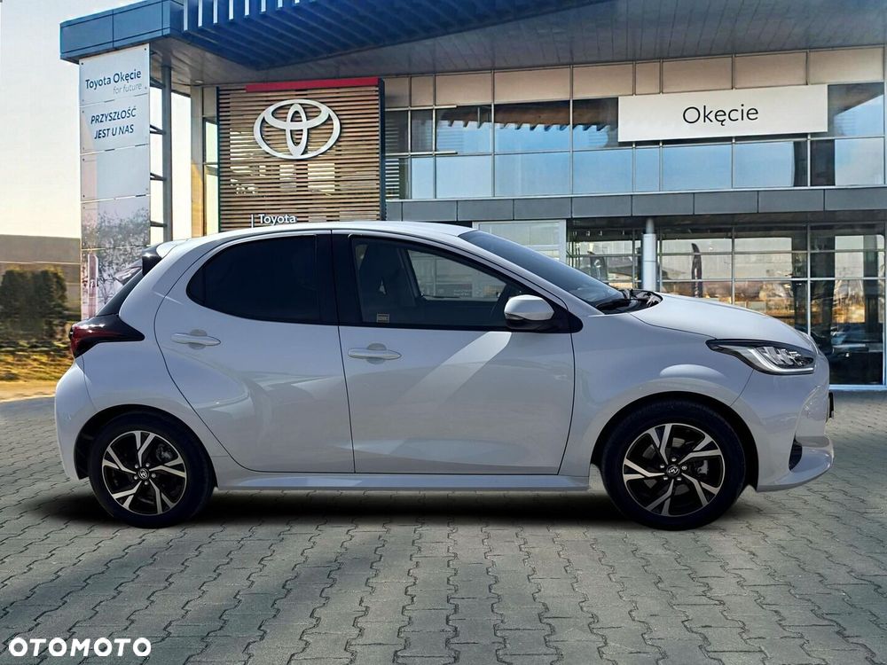 Toyota Yaris Hybrid 1.5 Style - 6