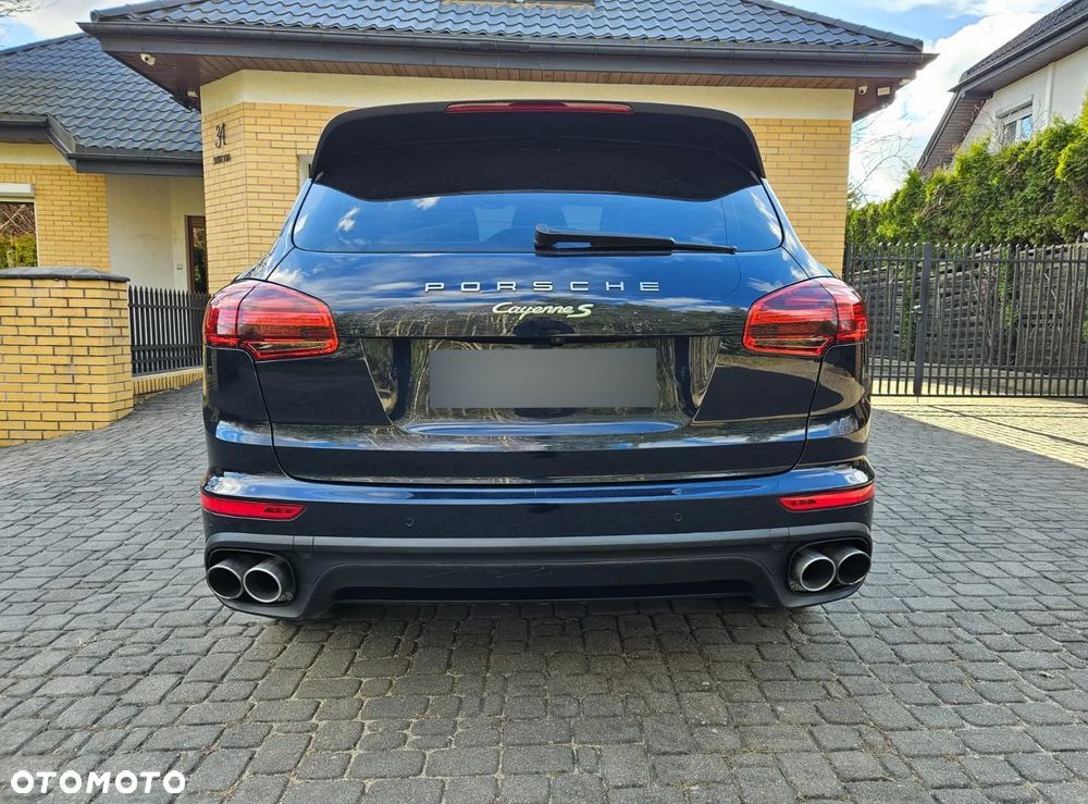 Porsche Cayenne - 7