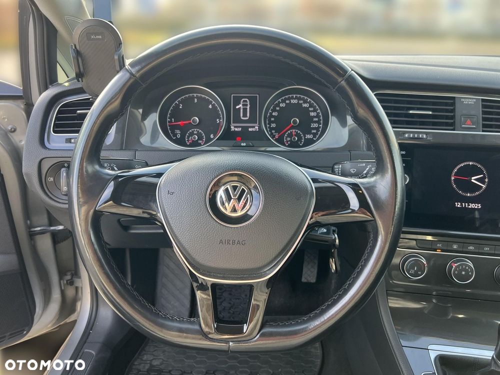 Volkswagen Golf Variant - 19