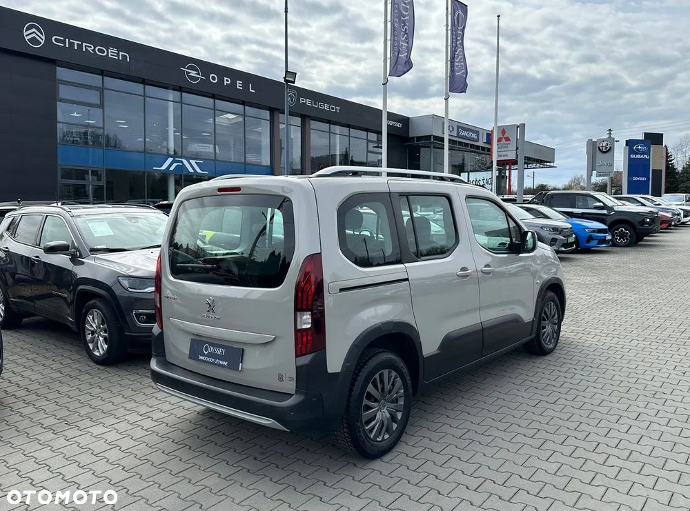 Peugeot Rifter 1.2 PureTech Allure S&S - 5