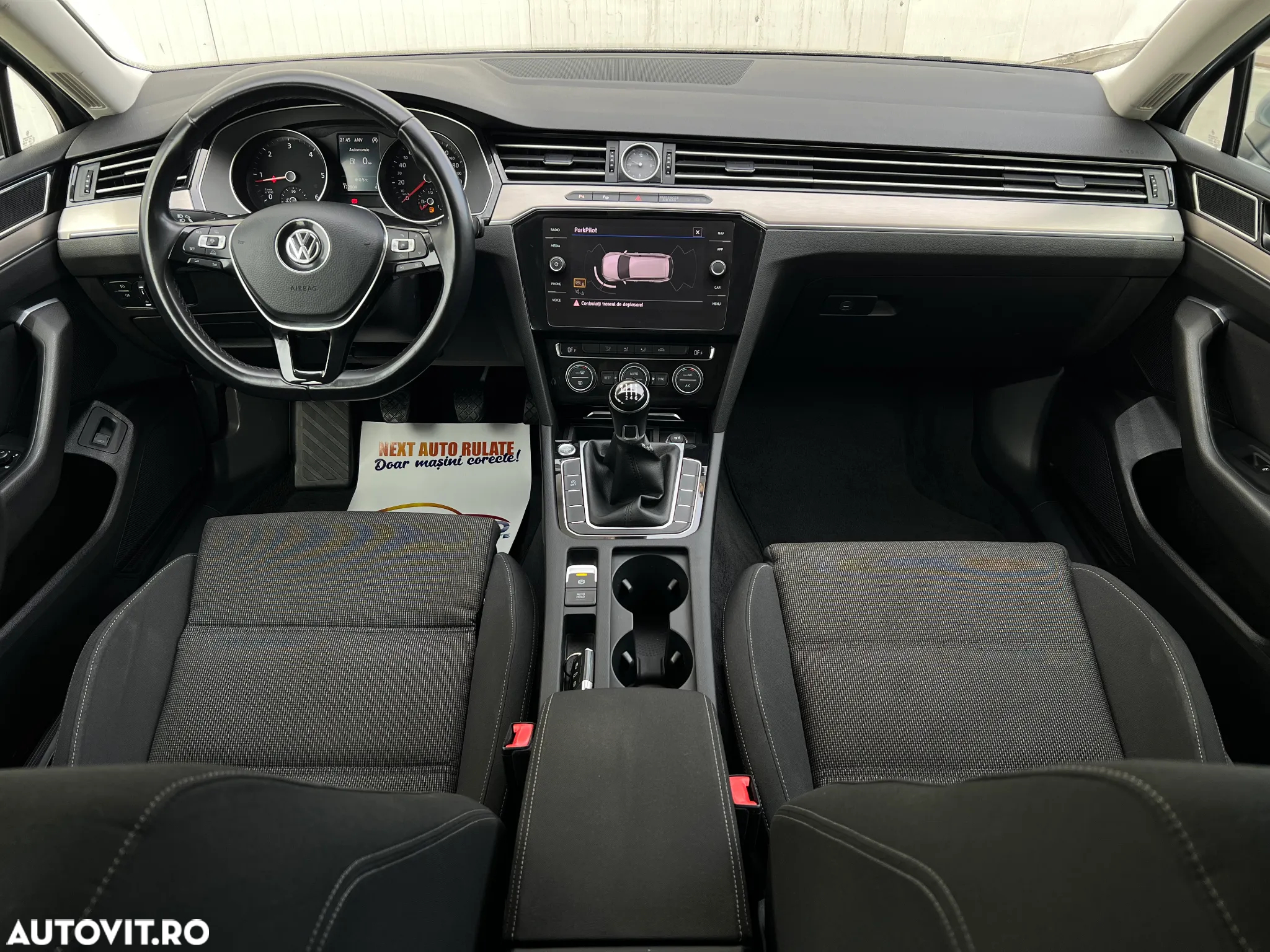 Volkswagen Passat - 10