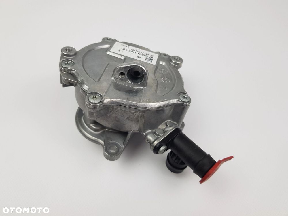 NOWA ORYGINALNA Pompa Vacum Mercedes W177 4.0 V8 A1771800101 - 2