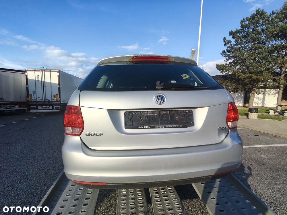 Volkswagen Golf 1.9 TDI DPF Comfortline - 4