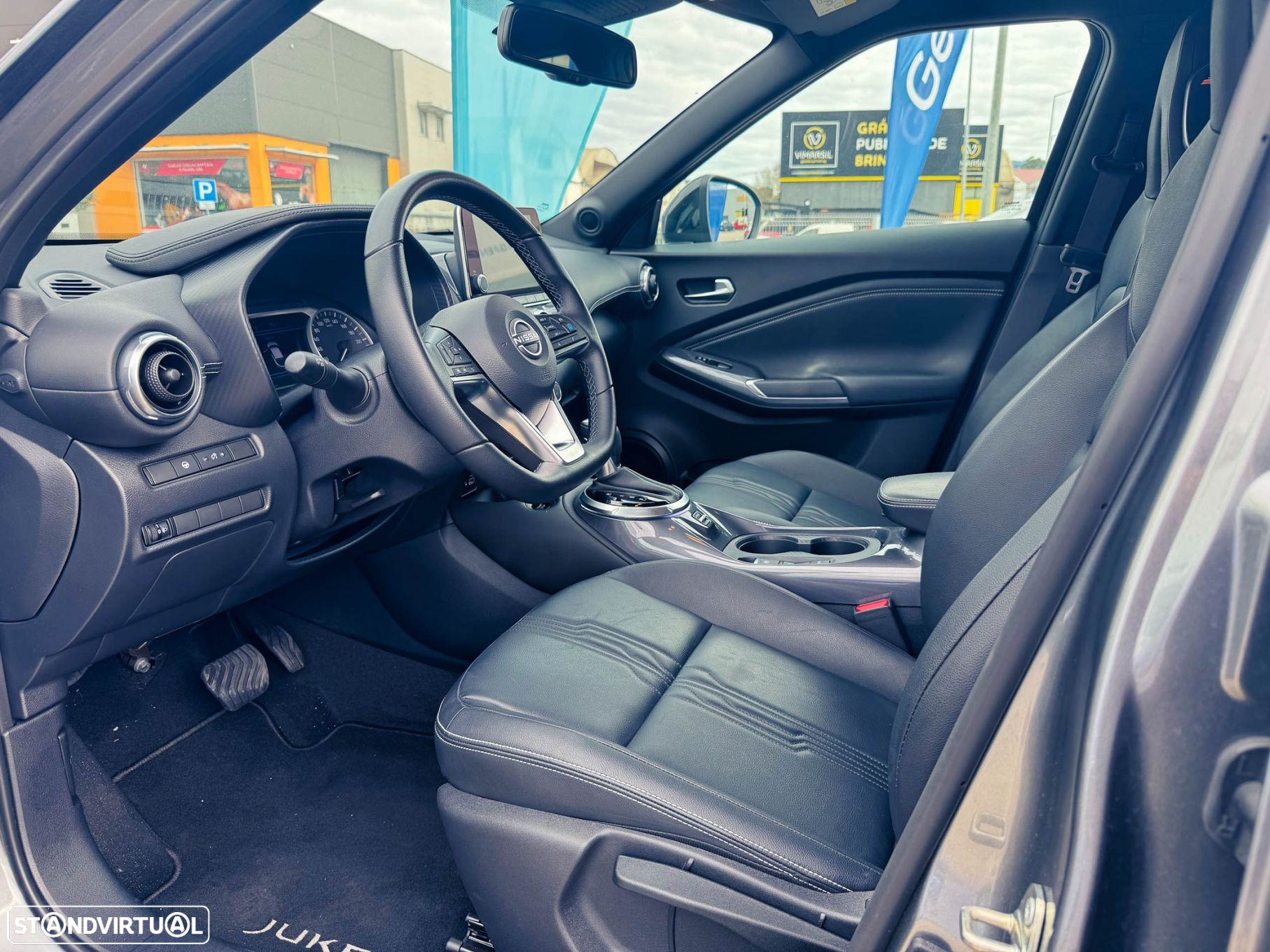 Nissan Juke 1.6 Hybrid Tekna - 26