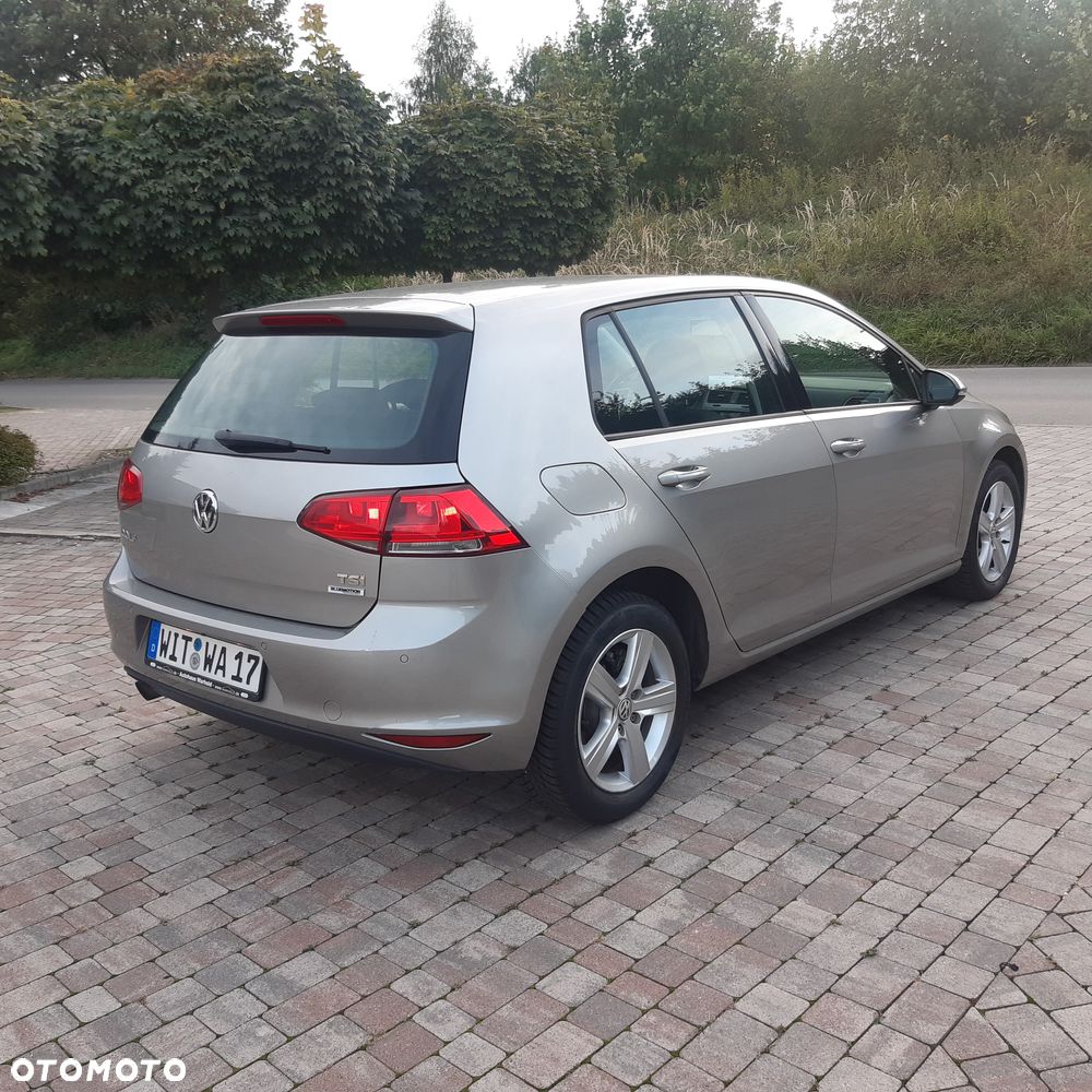 Volkswagen Golf - 7