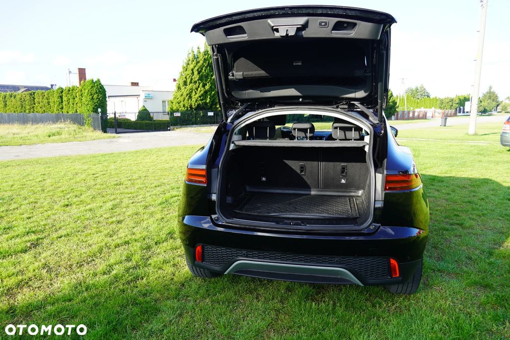 Jaguar E-Pace 2.0 i4D AWD - 8