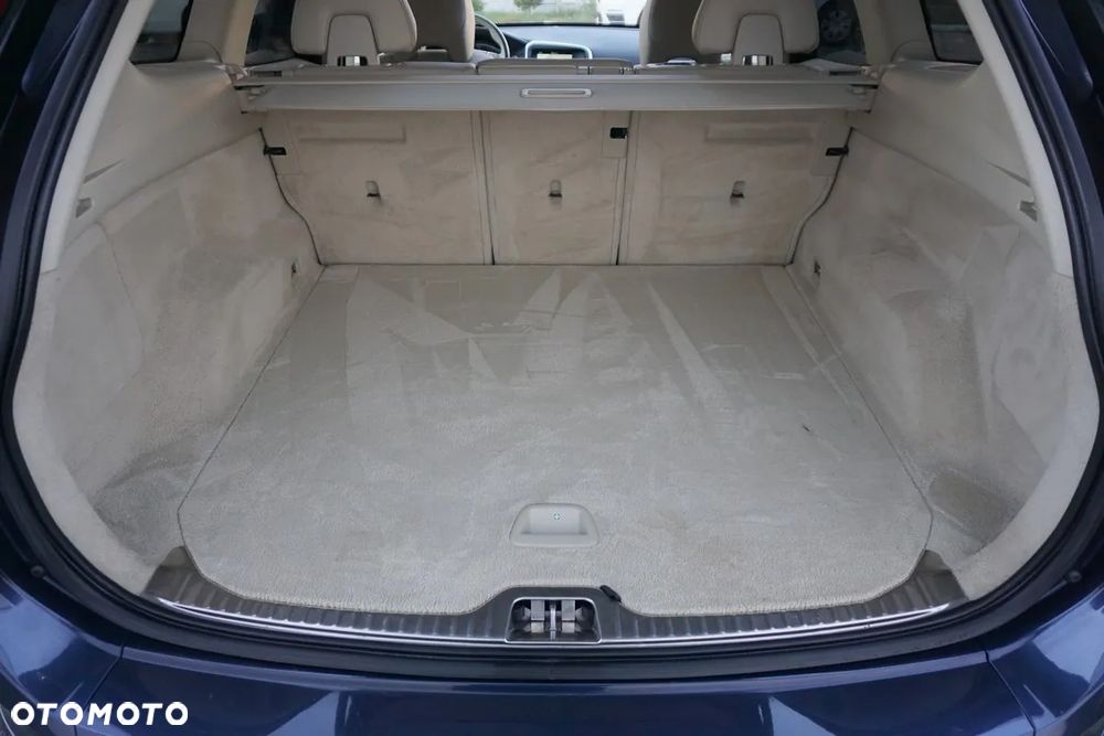 Volvo XC 60 D4 Summum - 37