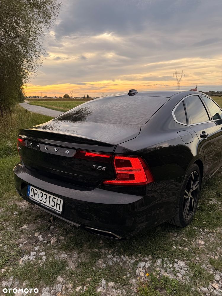 Volvo S90 T5 R-Design - 19