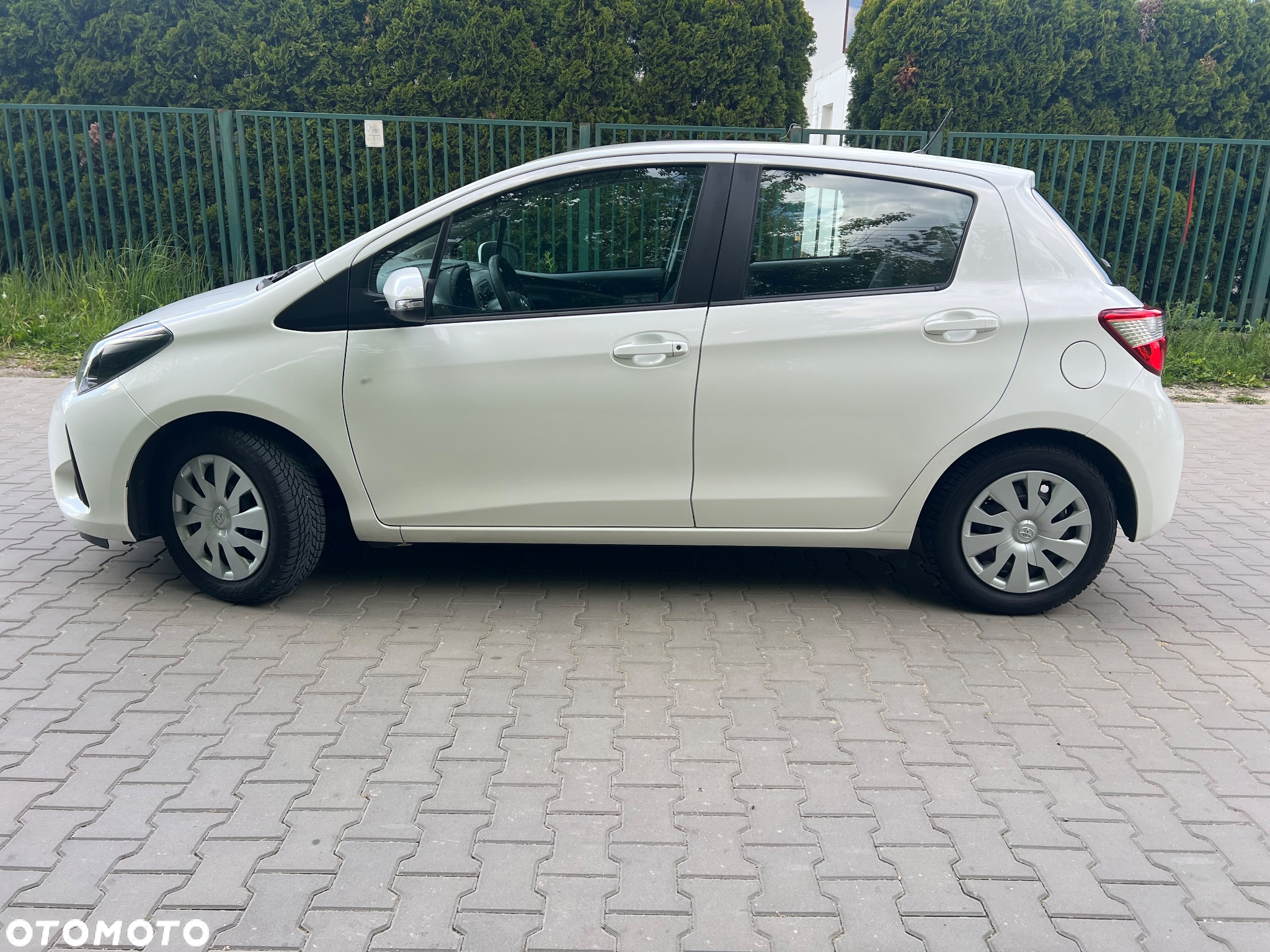 Toyota Yaris 1.0 Active - 5