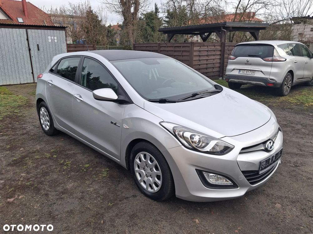 Hyundai i30 1.4 Trend - 3