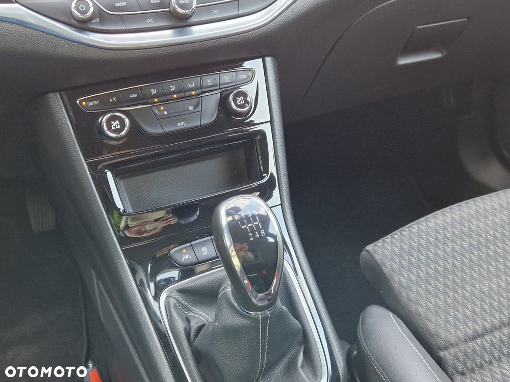 Opel Astra 1.4 Turbo Start/Stop Innovation - 20