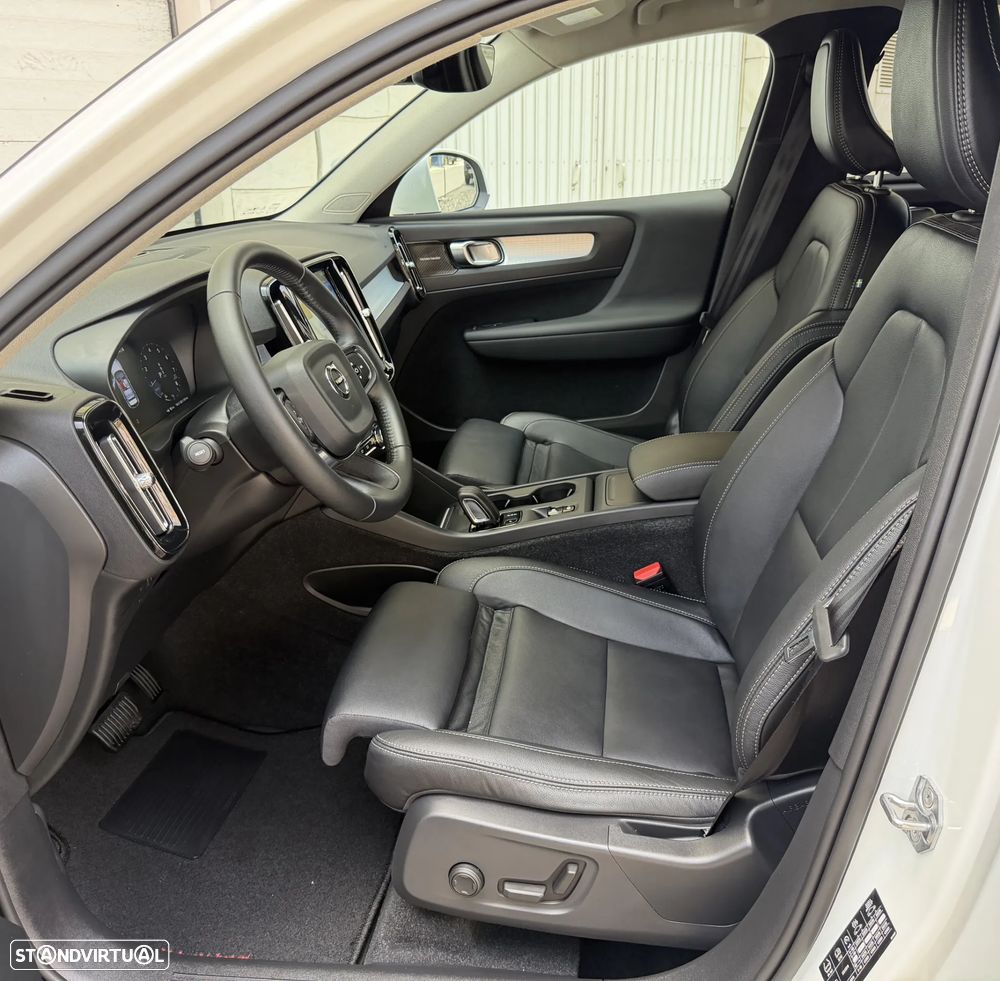 Volvo XC 40 2.0 T5 Momentum - 18