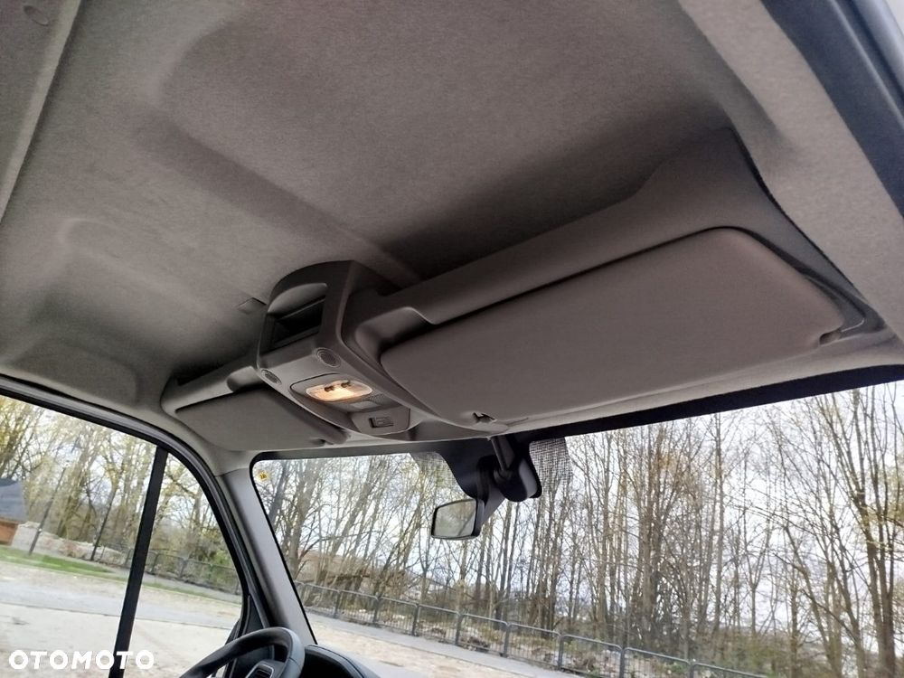 Renault Master - 24