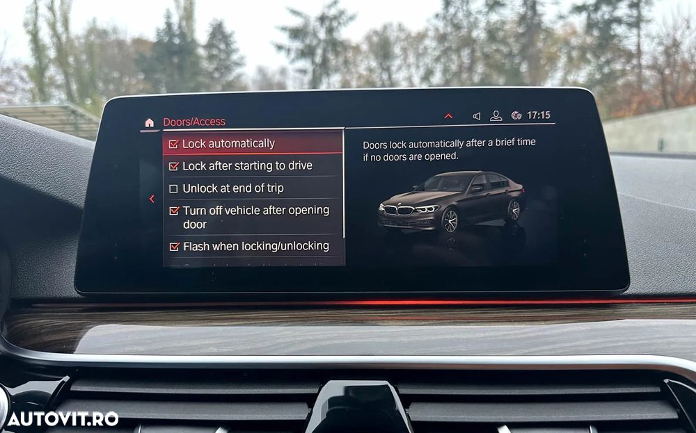 BMW Seria 5 530i xDrive AT - 26