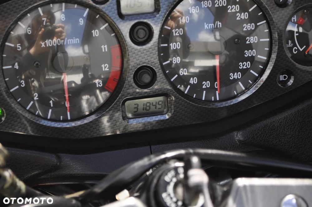 Suzuki Hayabusa - 11