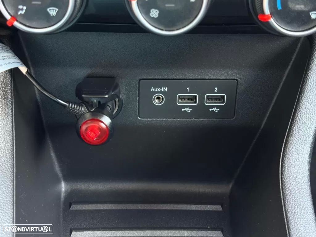 Renault Clio - 16