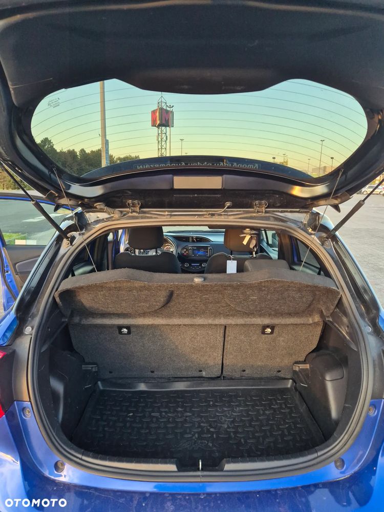 Toyota Yaris - 17