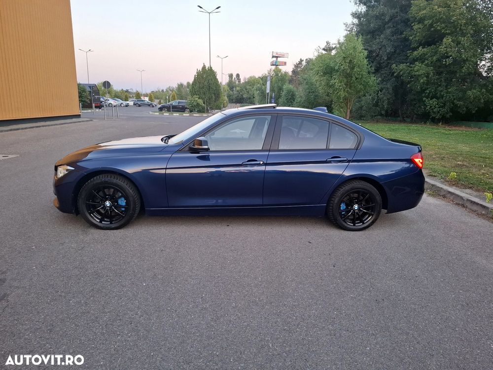 BMW Seria 3 320d Edition Luxury Line Purity - 7