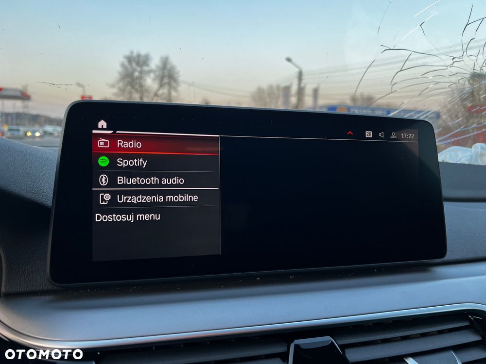 BMW Seria 5 530i xDrive - 17