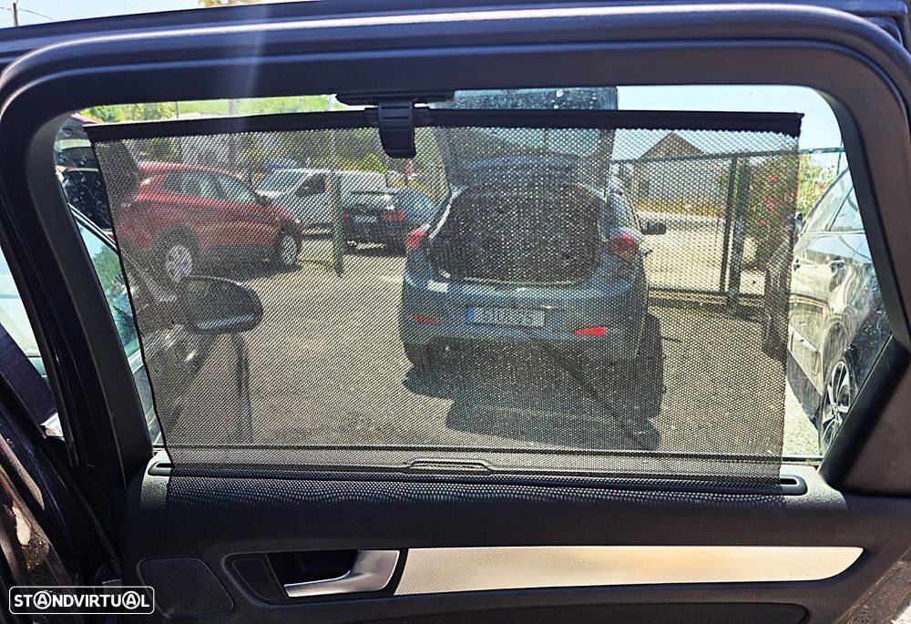 Audi A4 Avant 2.0 TDI exclusive - 15