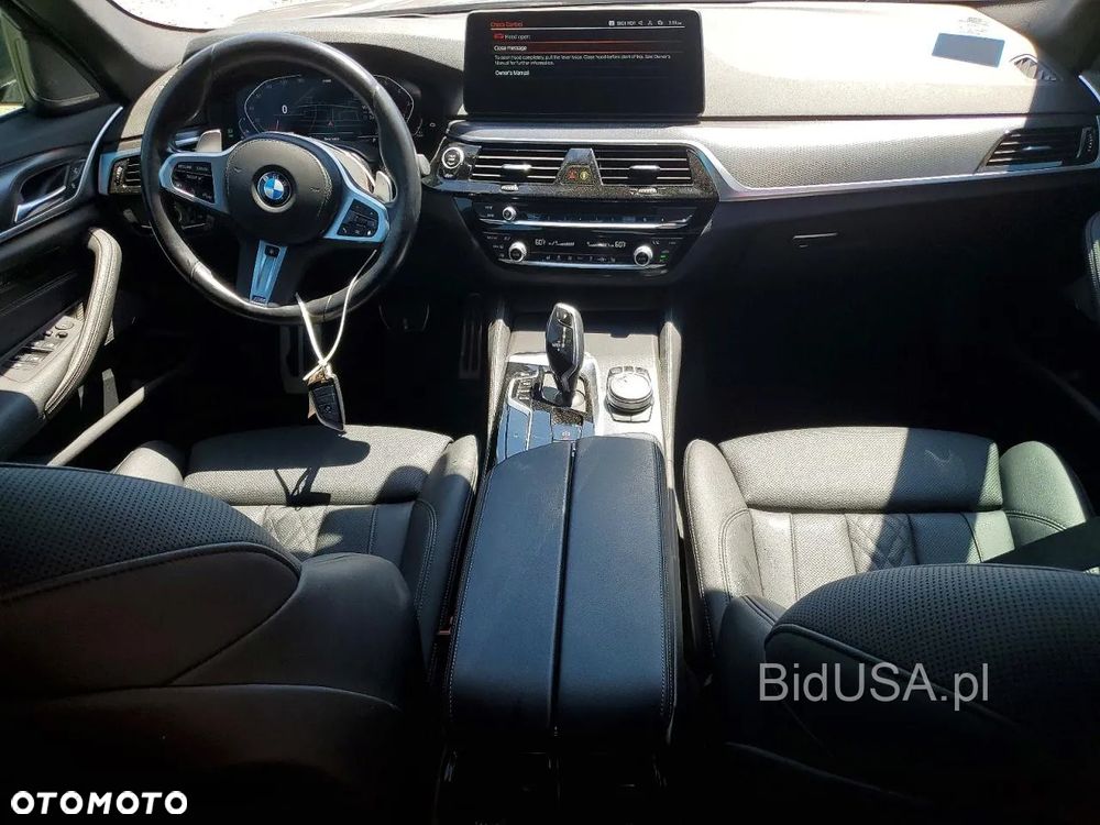 BMW Seria 5 530i xDrive M Sport Edition - 7