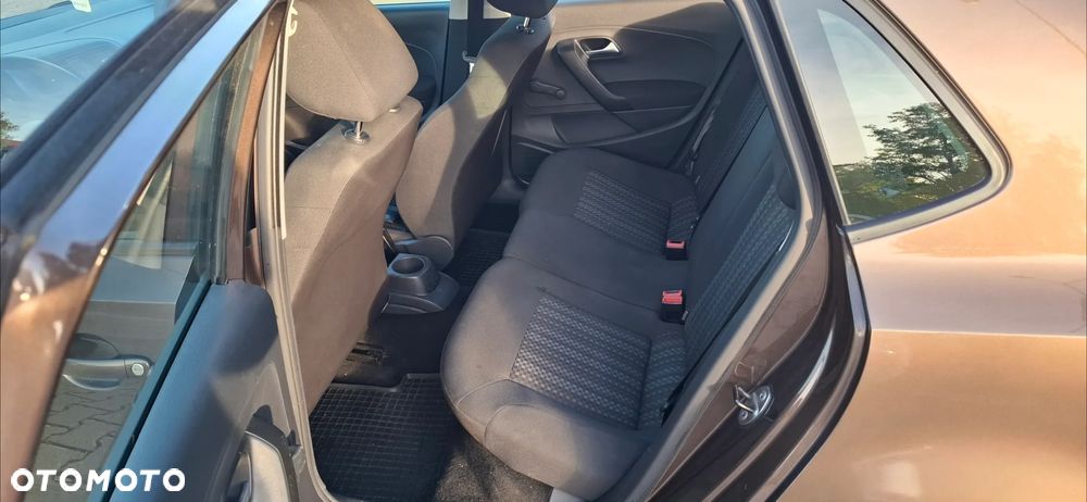 Volkswagen Polo - 6