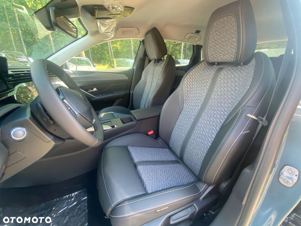 Peugeot 308 1.5 BlueHDi Allure Pack S&S EAT8 - 11