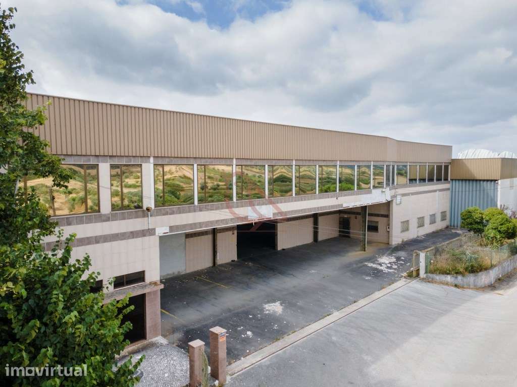Armazém em Vilar dos Prazeres, Ourém, com 13.020 m² de terreno. - Grande imagem: 3/26