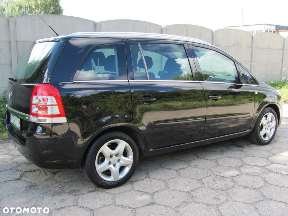 Opel Zafira - 3