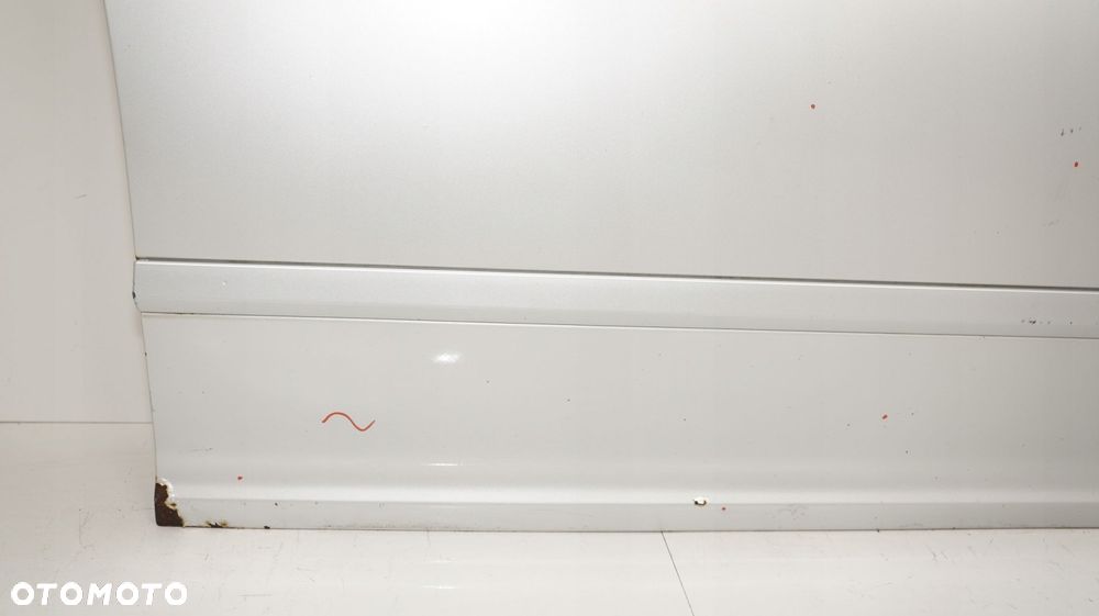 DRZWI PRAWY PRZÓD SKODA OCTAVIA II LIFT 08-13R LA7W - 13