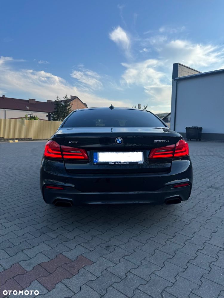 BMW Seria 5 530d xDrive - 6