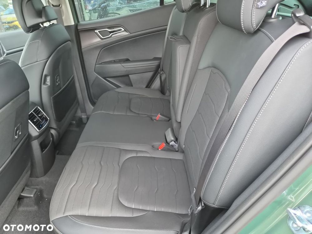 Kia Sportage 1.6 T-GDI HEV L 4WD - 12