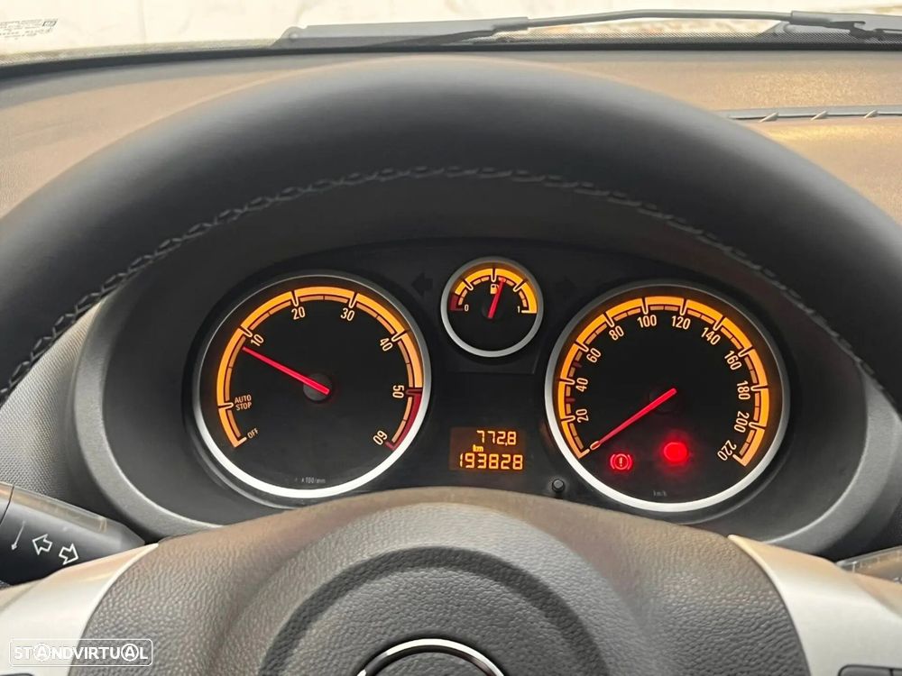 Opel Corsa 1.3 CDTI Go! 95g - 11