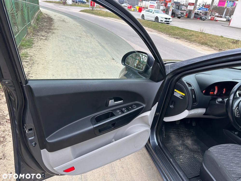 Kia Ceed 1.4 CVVT LX - 15